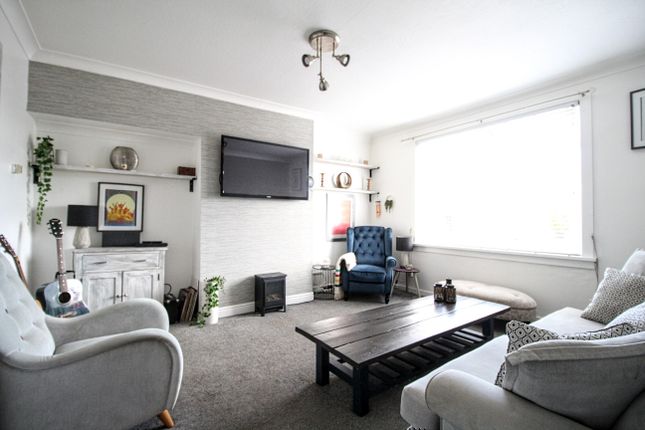14, Dalry Road, Saltcoats photo 3