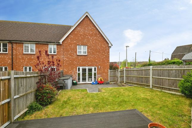 11, Gambit Way, Kent photo 2