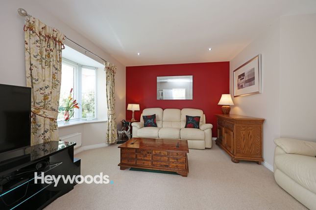 2 Bromley Close, Newcastle photo 3
