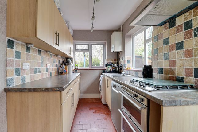 3, Pondfield Crescent, St Albans photo 4