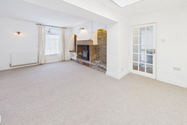 230, Holmley Lane, Dronfield photo 2