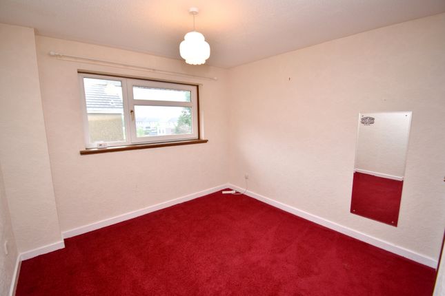 14, Wellyard Way, Greenock photo 4
