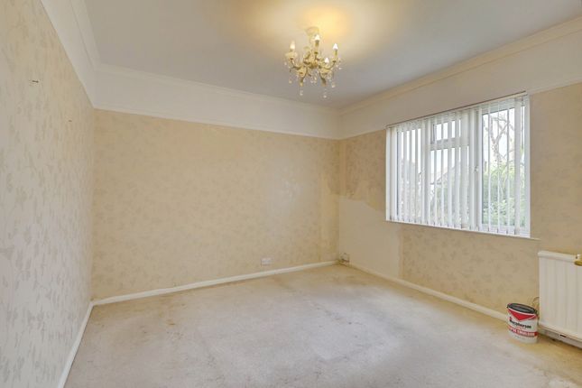 11, Downesway, Benfleet photo 4