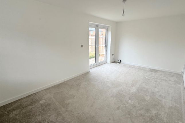 21, Carson Place, Middlesbrough photo 2