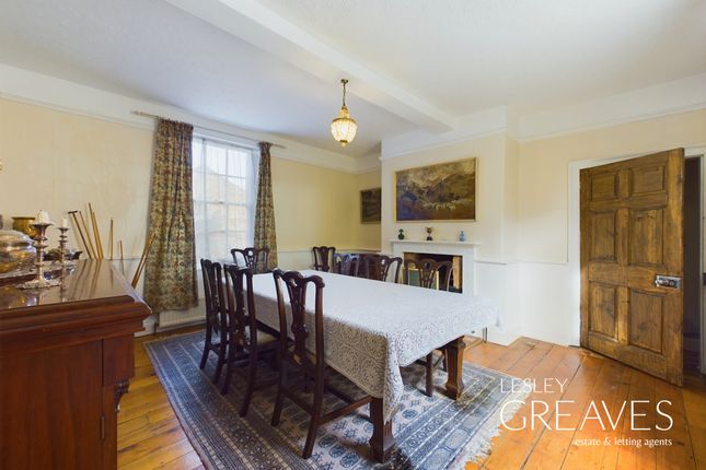 Manor House, Meadow Lane, Nottingham photo 4
