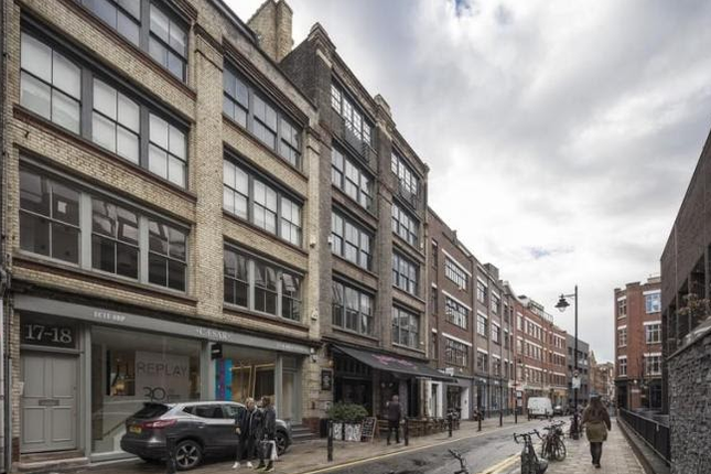 Office to let in Great Sutton Street, Farringdon