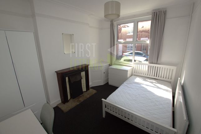 Thumbnail Terraced house to rent in Lytham Road, Clarendon Park
