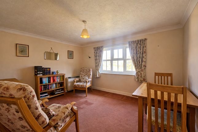 58, Rosehill, Billingshurst photo 4