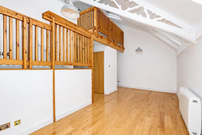 Flat 57, Braehead, Methven Walk, Dundee photo 4