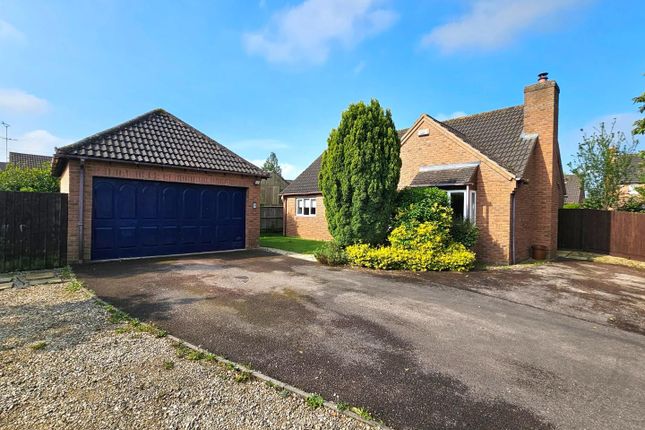 Thumbnail Detached bungalow for sale in 5 Hadfield Close, Staunton, Gloucester