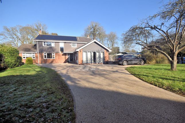 Detached house for sale in Garden Close, Halton, Aylesbury