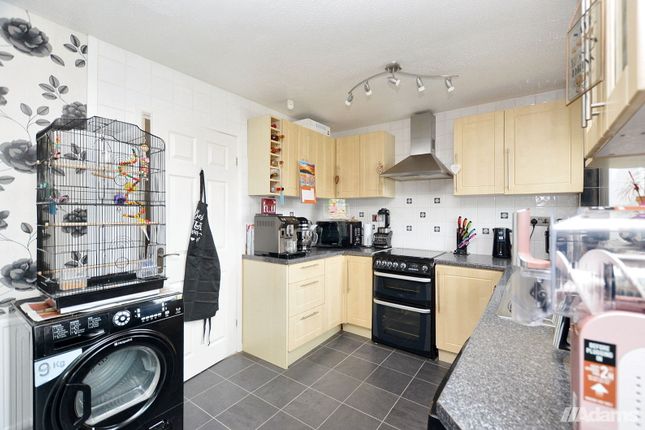 10, Merevale Close, Runcorn photo 4