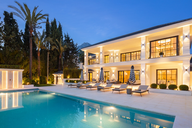 Villa for sale in Street Name Upon Request, Marbella, Es