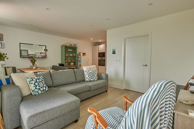 Flat 18, Winsor Avenue, Exeter photo 2