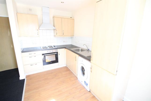 27, Parsons Way, Manchester photo 3