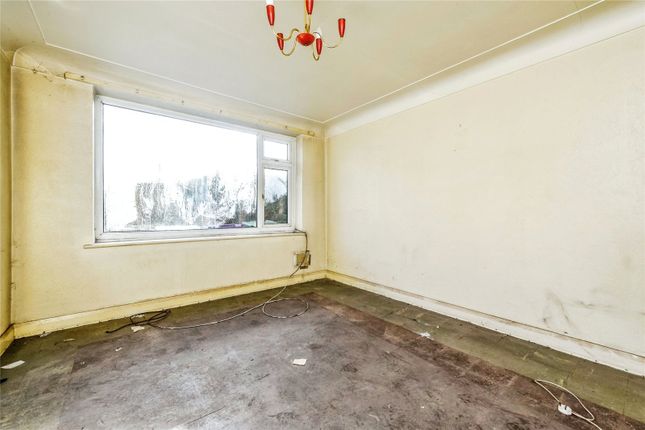 35, Carkington Road, Merseyside photo 4