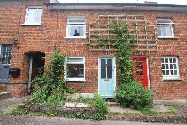 Terraced house to rent in Mill Lane, Saffron Walden