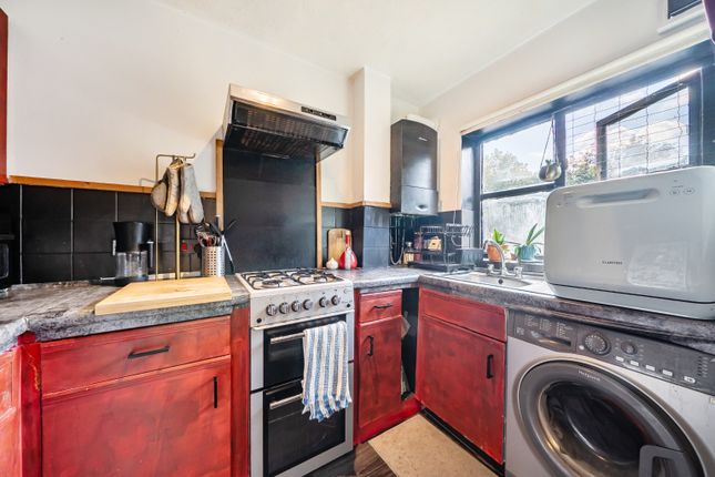 19 Foxwell Street, London, Greater London photo 4