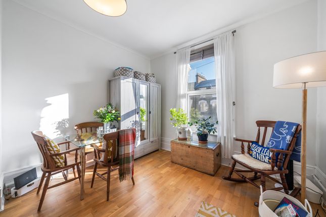 Flat for sale in Marquis Road, London