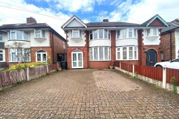 Thumbnail Semi-detached house to rent in Glendower Road, Birmingham