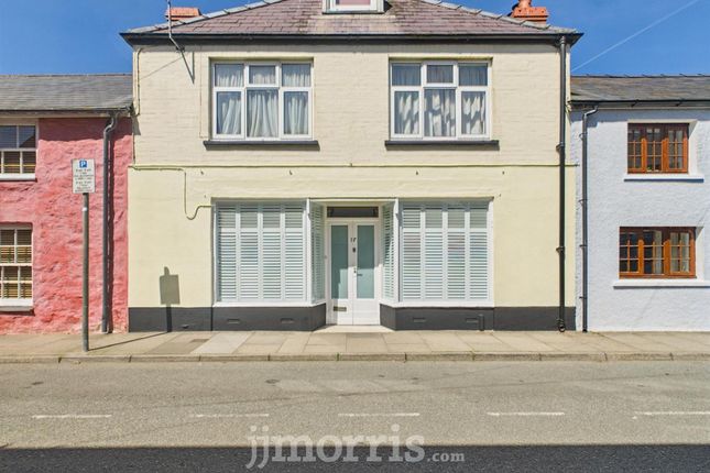 17 Nun Street, Haverfordwest photo 2