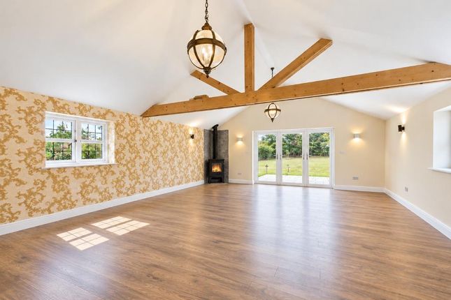 2, Saffron Cottages, Horndon On The Hill photo 2
