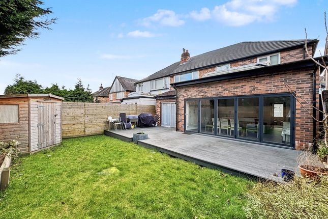 22 Canterbury Drive, Manchester photo 4