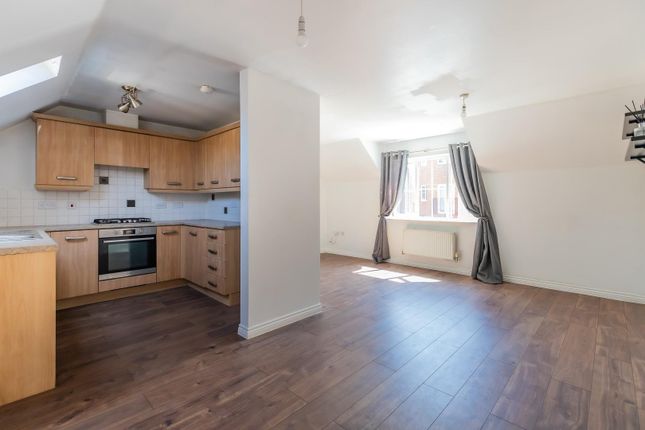 207, Brynheulog, Cardiff photo 3