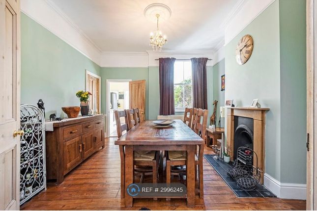 Byton Road, Tooting, London photo 3