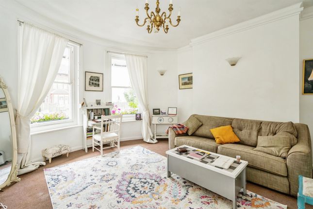 22, Glamis Street, Bognor Regis photo 2