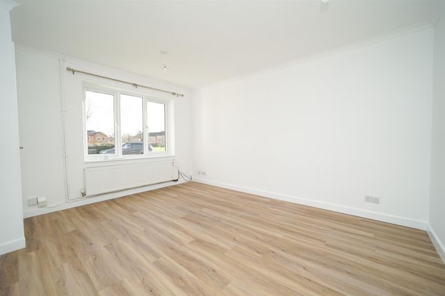 4, Hornbeam Close, Bedfordshire photo 2