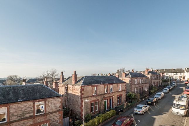Flat 2F1, 7, Victor Park Terrace, Edinburgh photo 2