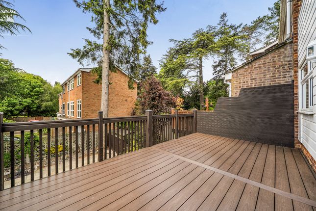 8, Boulters Court, Maidenhead photo 4