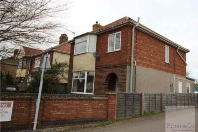 Thumbnail Flat to rent in Reepham Road, Norwich