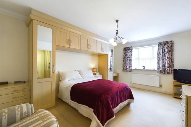 Flat for sale in Downsview Manor, Cissbury Road, Worthing