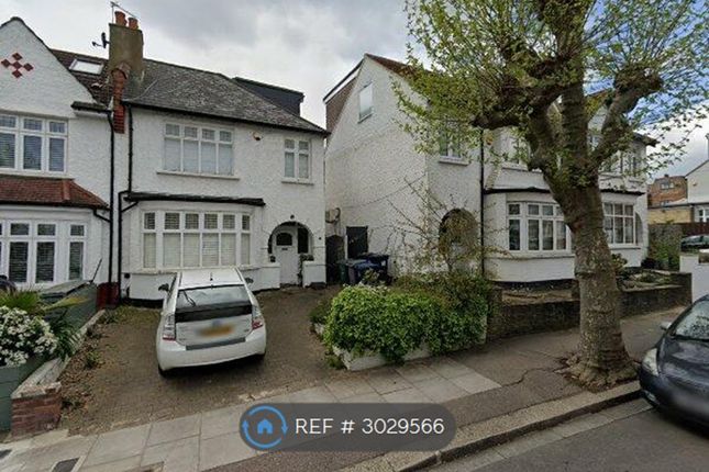 Avondale Road, Finchley, London photo 2