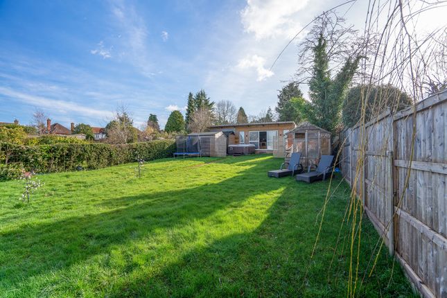 7, Winchcombe, Holmwood Avenue, Kidderminster photo 3