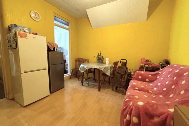 47, Humberstone Road, London photo 2