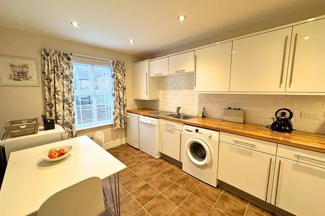 7, Stocking Way, Lincoln photo 3