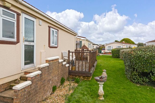 Mobile/park home for sale in Willowbrook Park, Lancing