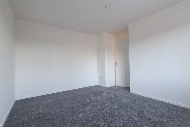 Derwent St, Bolton photo 5