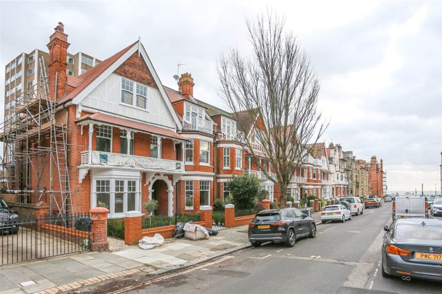 Flat for sale in Third Avenue, Hove, East Sussex