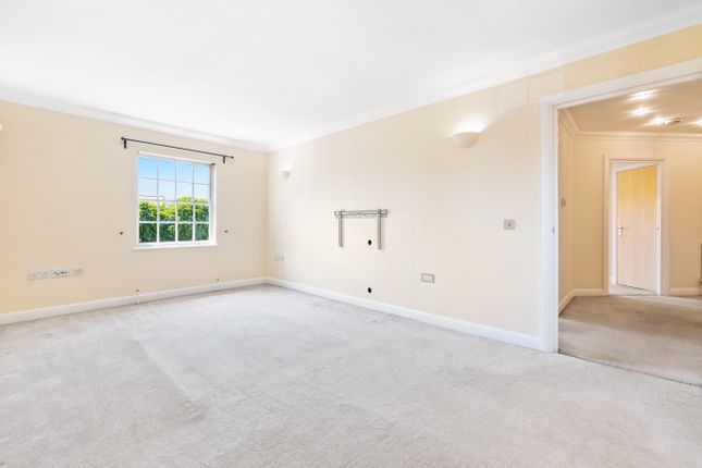 15, Station Road North, Redhill photo 4