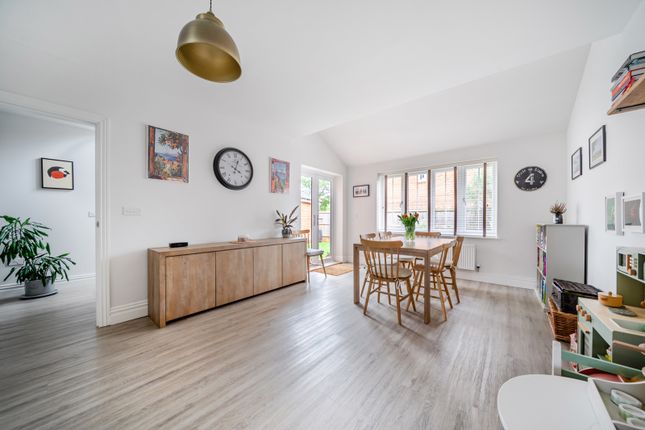 8, Windacres Farm Lane, Rudgwick photo 4