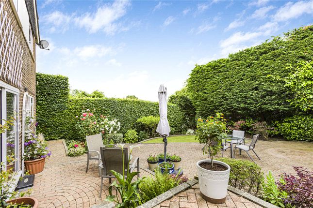 16, Vineyards Road, Hertfordshire photo 4