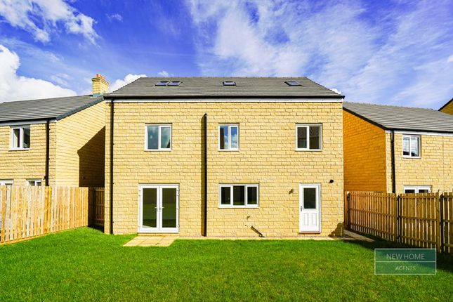Detached house for sale in Parcevall Close, Beckwithshaw, Harrogate