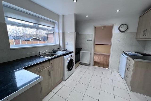 68, Laurel Crescent, Nottinghamshire photo 4