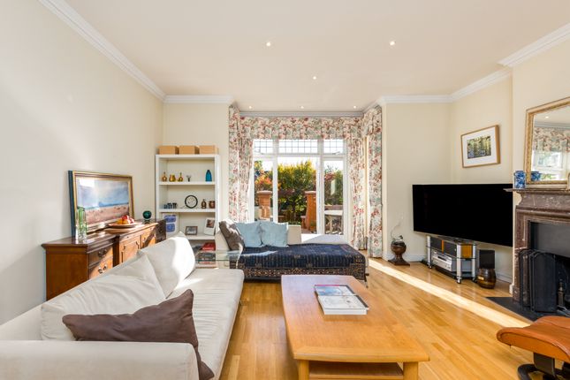 68, Arthur Road, Wimbledon photo 3