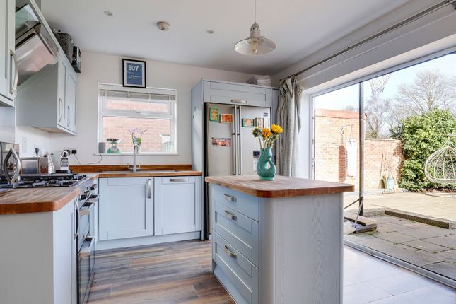 16 Bentinck Avenue, Nottingham photo 4