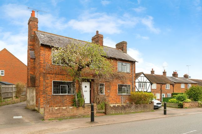 Thumbnail Cottage for sale in High Street, Codicote, Hitchin
